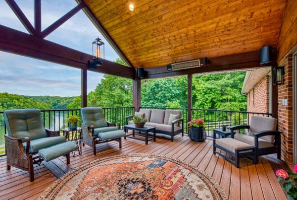 Trex Transcends with Signature Railing (Hardy)