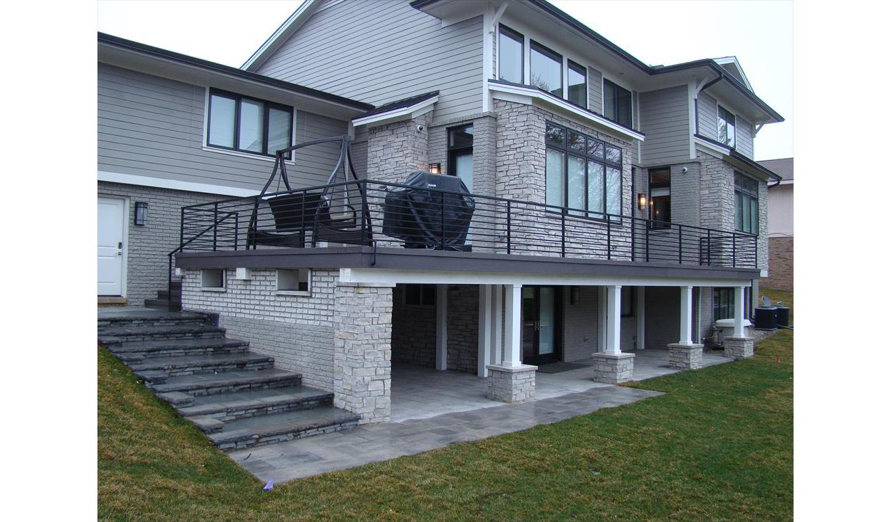trex deck with Rain Escape