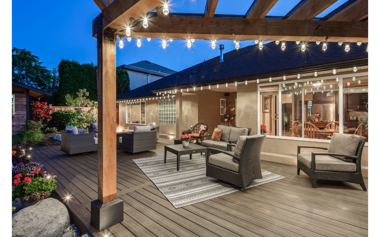 Murrayville Deck