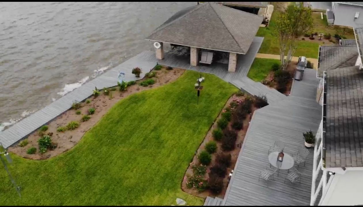 Trex Transcend Island Mist