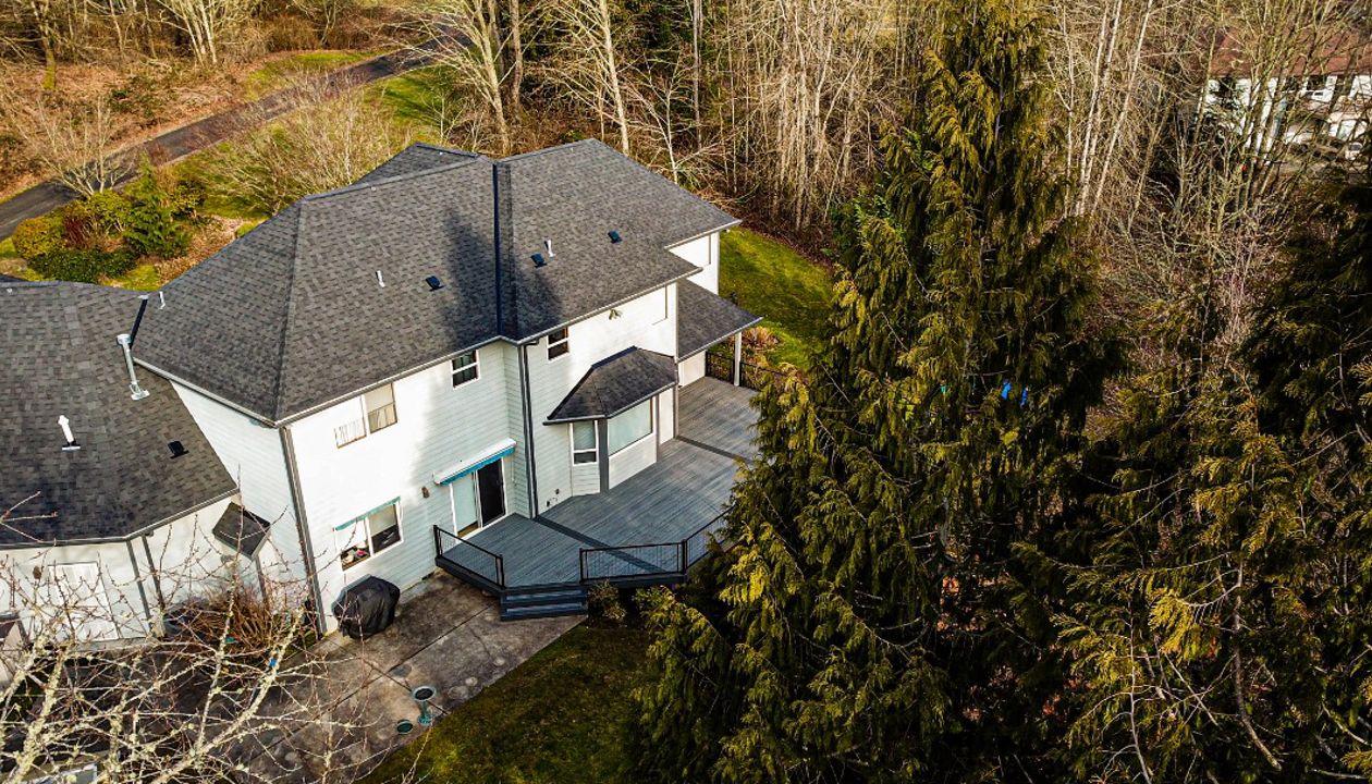 Trex Transcend Island Mist Olympia Deck