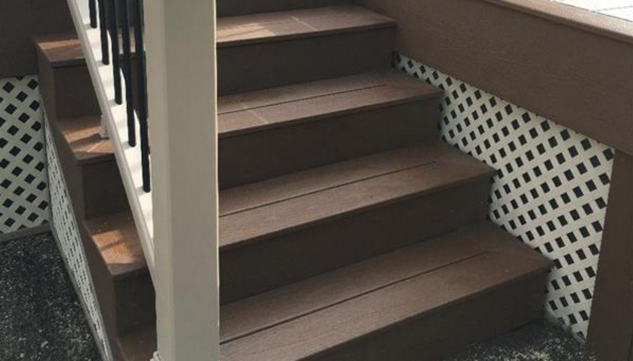 Saddle Brown with Lattice Skirt