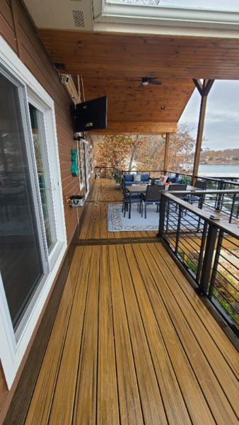 Havana Gold in Field with Spiced Rum border. Railing is Signature Rod Rail done in Sunrise Beach, MO at Lake of the Ozarks