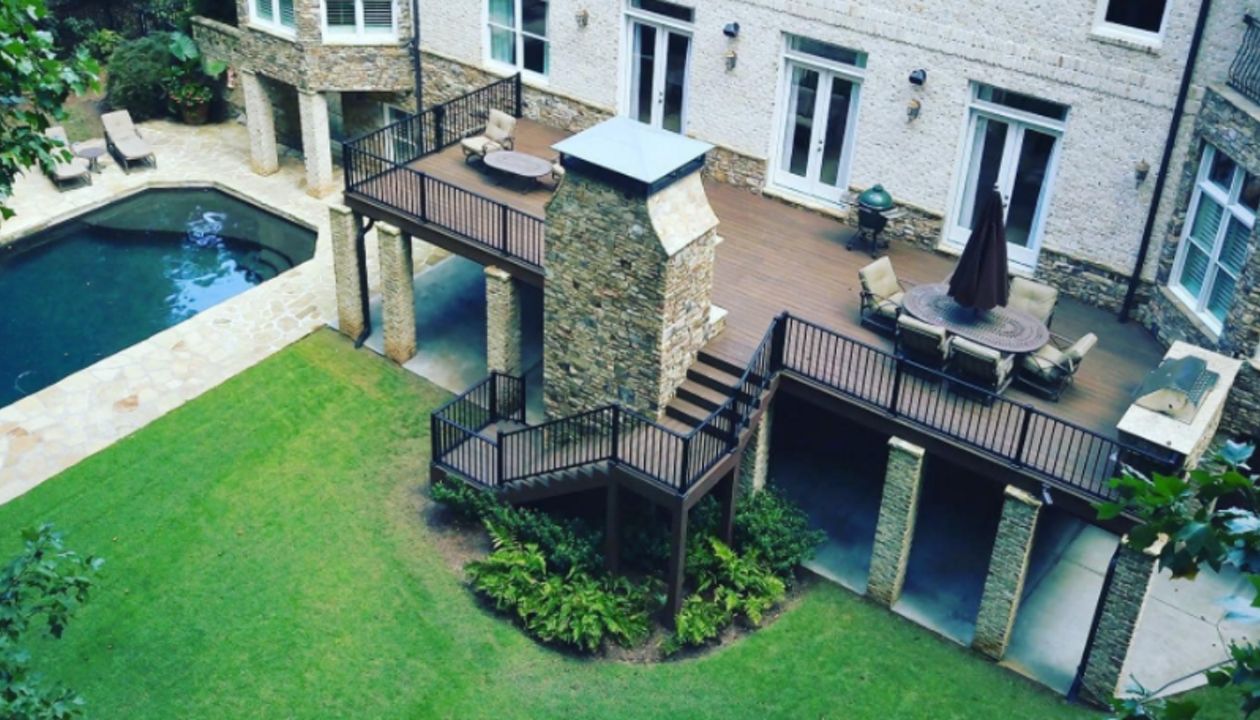 Trex Transcend Deck with Outdoor Kitchen and Fireplace