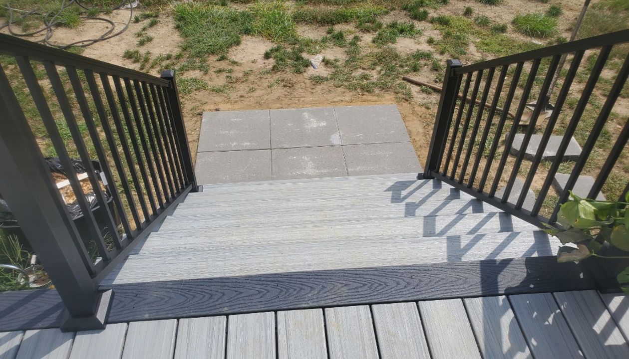 Foggy Wharf Winchester Grey