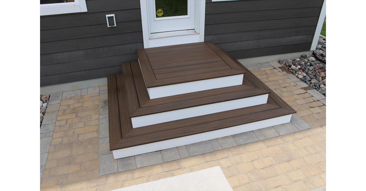 Trex decking in Spiced Rum - Maple Grove