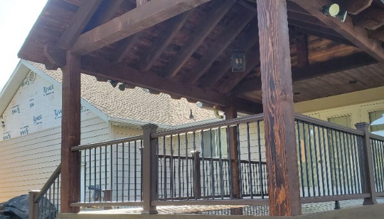 Spiced Rum deck. Draper Ut