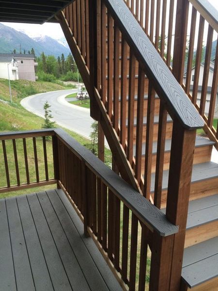 N Sky offers Cedar Picket rail systems capped in Trex