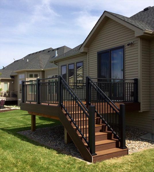 Transcend Decking - Spiced Rum main field &amp; Lava Rock picture frame/ fascia.