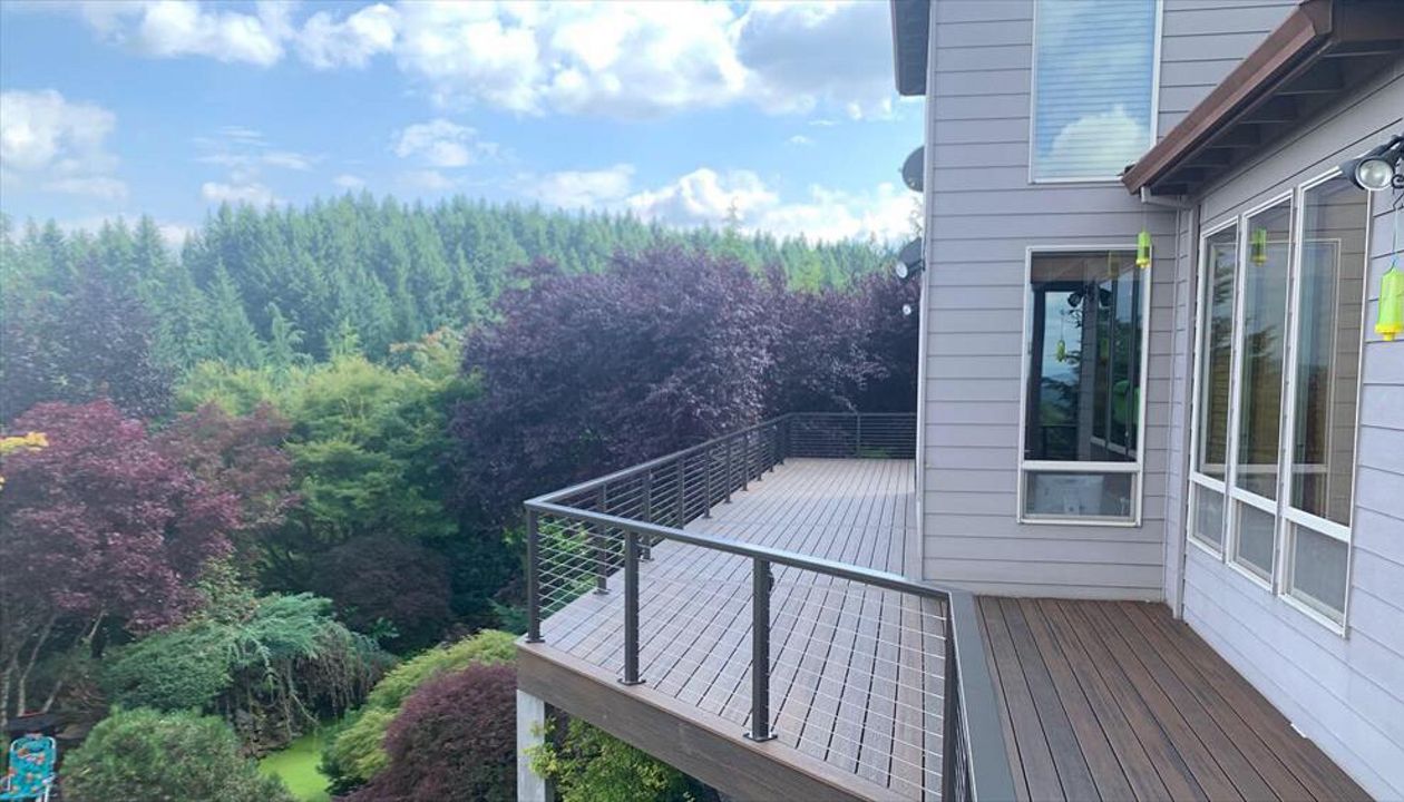 Trex Spiced Rum Deck in Oregon City