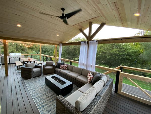 2nd story Trex deck - Seating Area