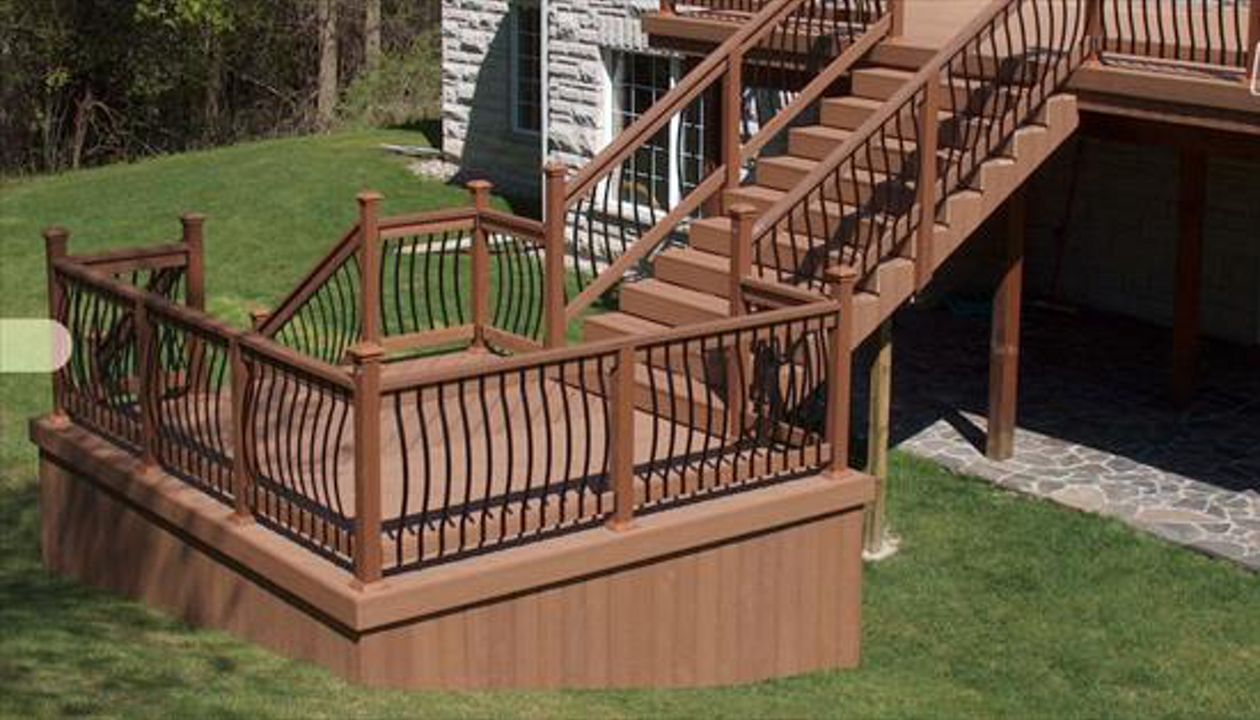Two tier deck &amp;amp;amp;amp;amp;amp;amp;amp;amp; stairs with TREX. Built in:  Aurora, King City, Oak Ridges, Richmond Hill, Newmarket, Toronto, Mississauga, Mount Albert, Vaughan, Bradford