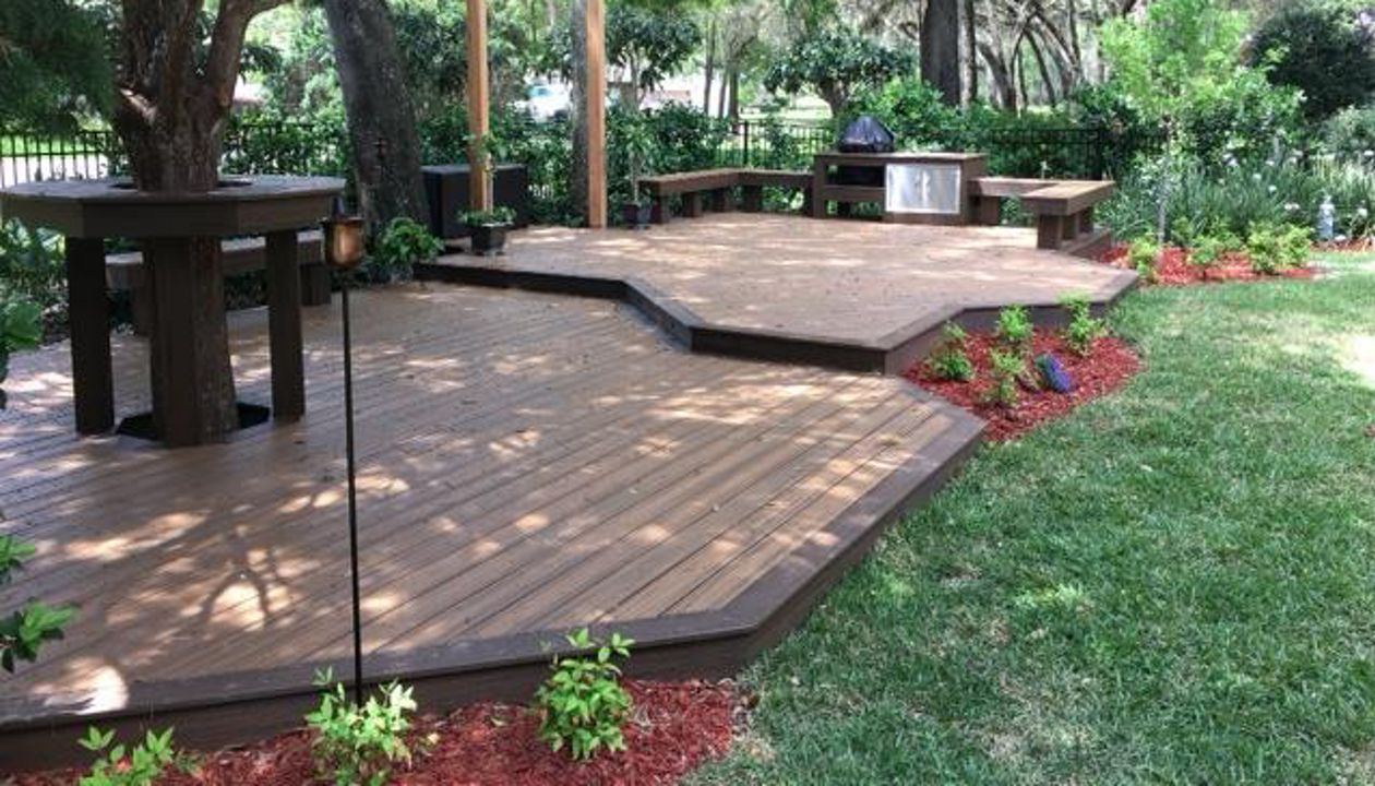Trex Havana Gold and Lava Rock Deck in Green Cove Springs
