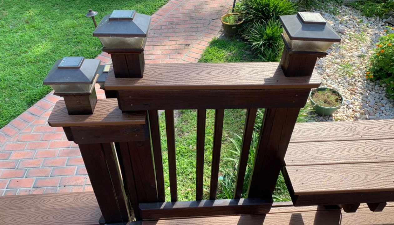 Trex Select Saddle Cocktail Rail