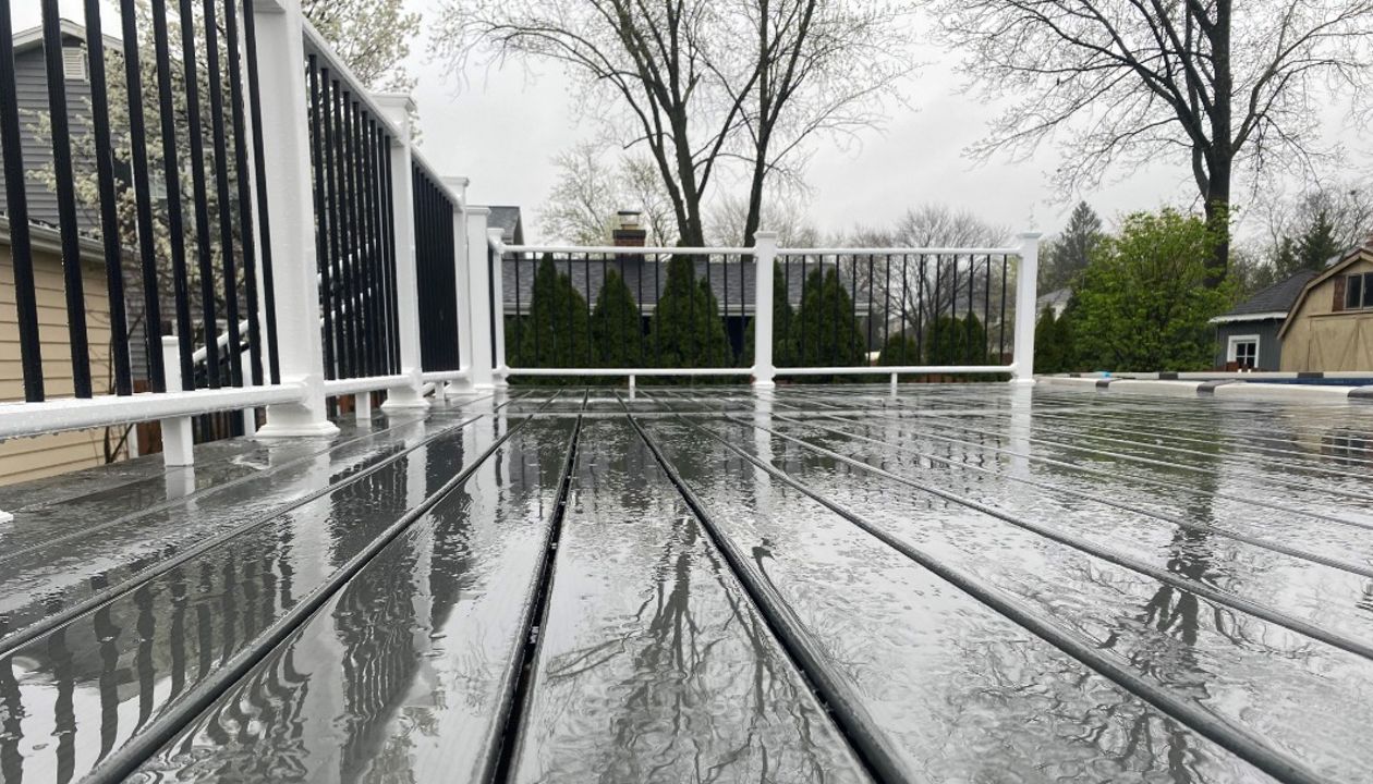 Clam Shell Pool Deck