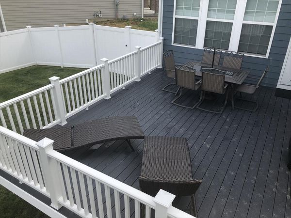 Trex Select Winchester Grey Decking, Trex Transcend Railing - Whitestown, Indiana