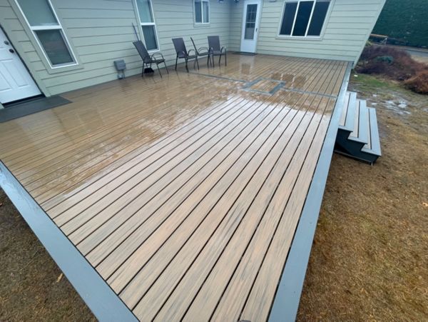 Toasted Sand decking with Clam Shell decking and fascia, Gearhart