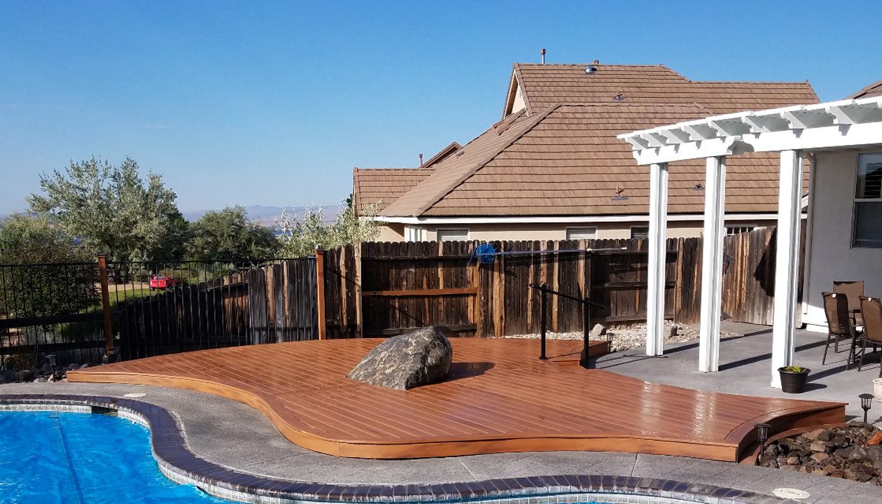 Asymetrical Trex pool deck in Reno, Nev.