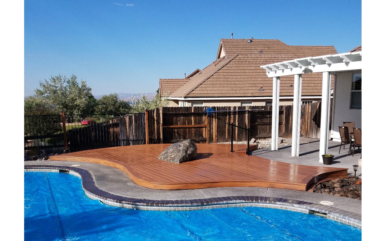 Asymetrical Trex pool deck in Reno, Nev.