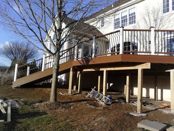 1st floor Trex Transcends deck in West Chester Pa.