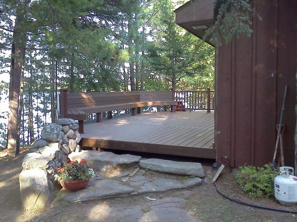 Trex Transcend Spiced Rum decking