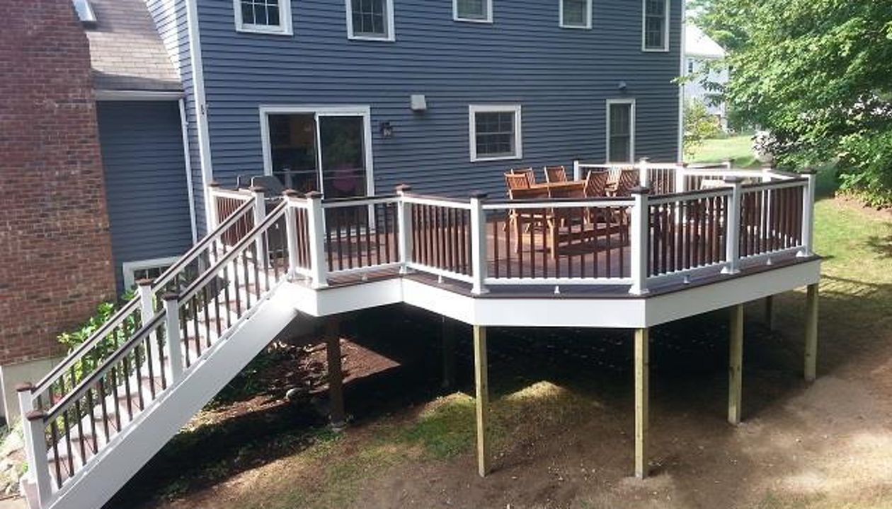 Vintage Lantern Decking & Cocktail Rail Top