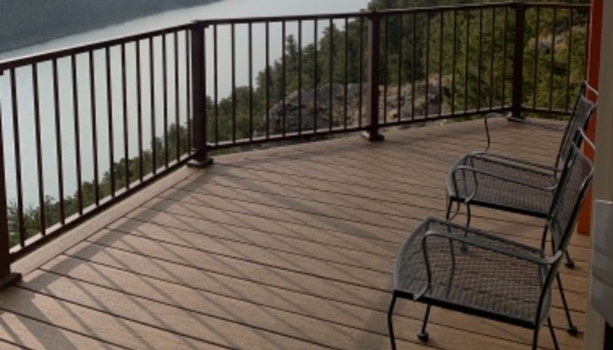 Bronze signature handrail