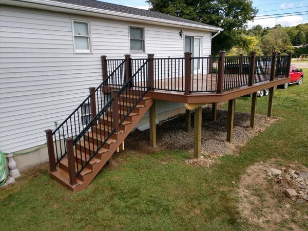 Trex Transcend deck in Port Crane, NY