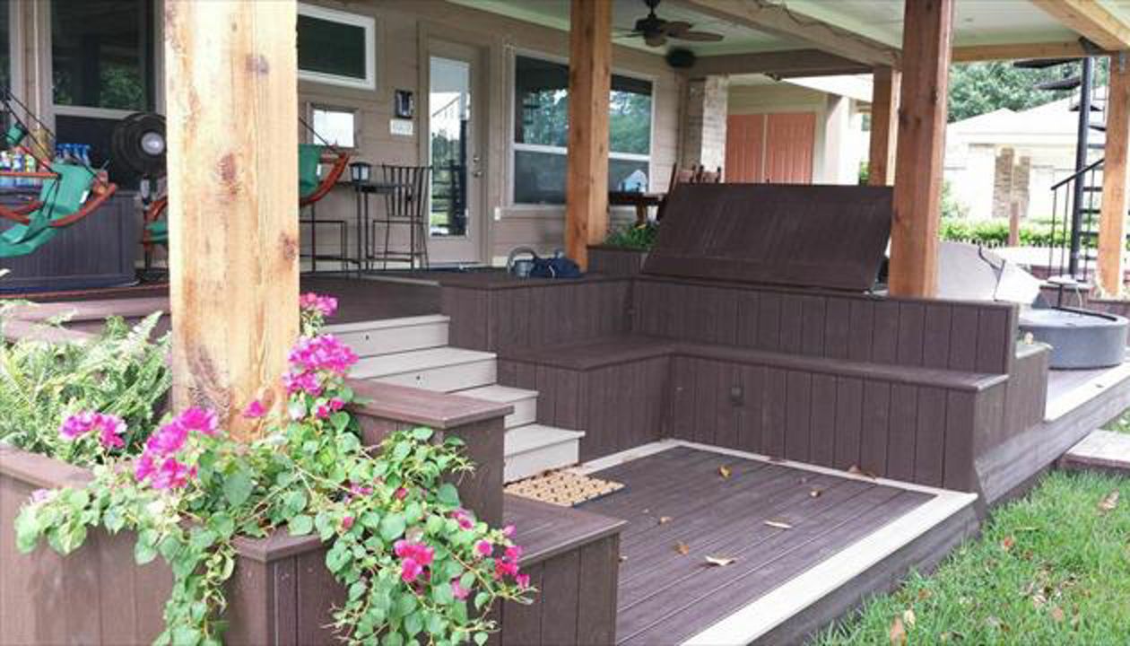 Transcend Vintage Lantern and Rope Swing