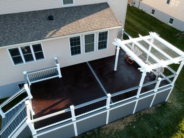 Woodland Brown and Pebble Gray