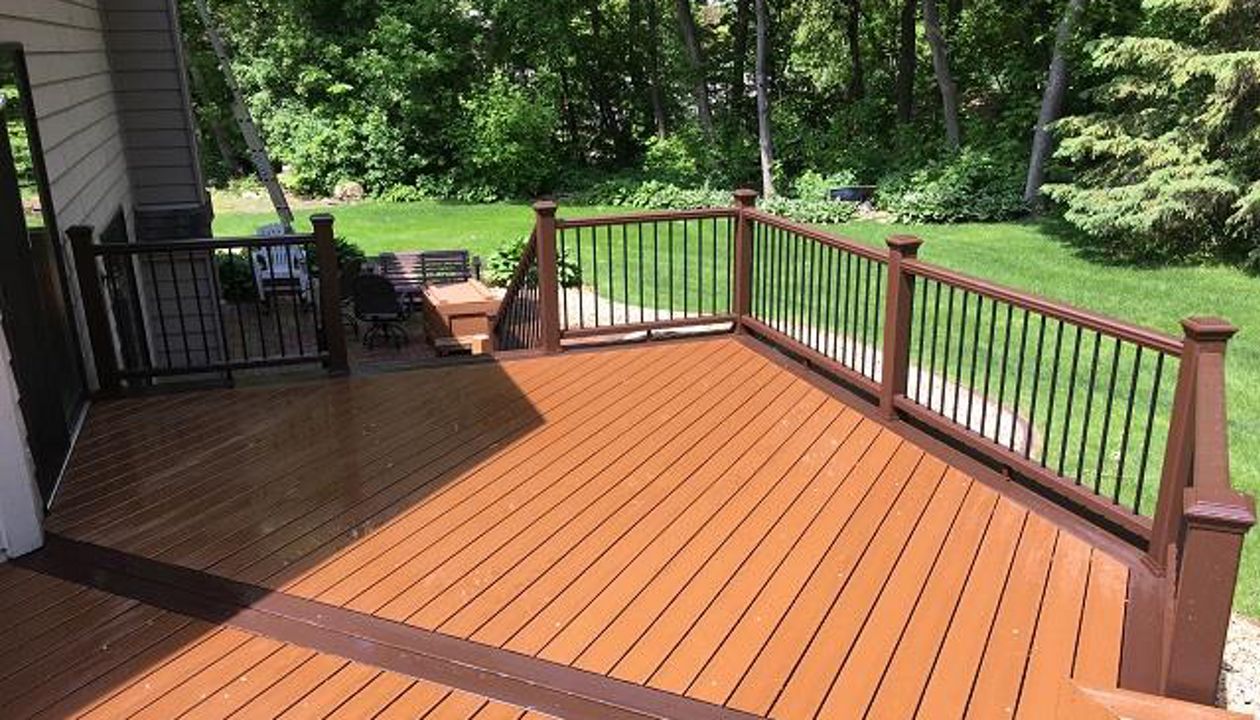 Dayton, MN Vintage Lantern, Treehouse with VL Rails