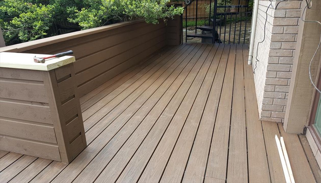 Trex Balcony Deck