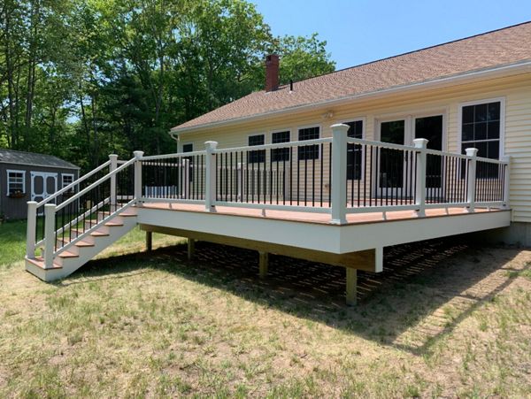 Tiki Torch decking, Select rail
