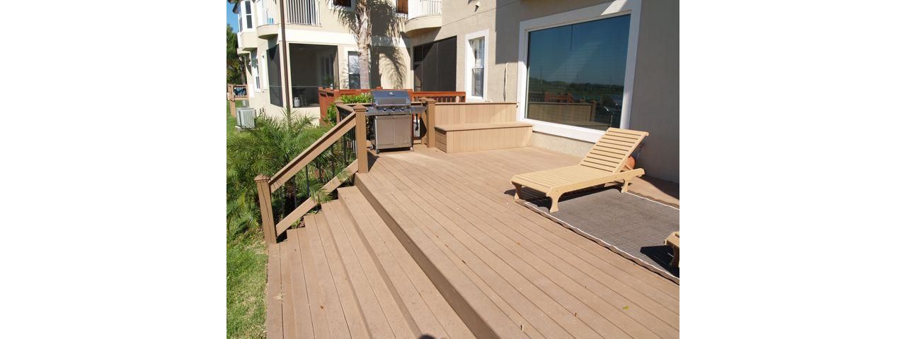 Inviting Trex Deck