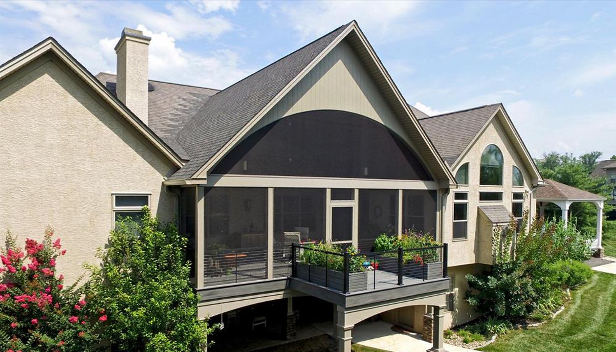 Custom Transcend Island Mist Porch - Plymouth Meeting, PA