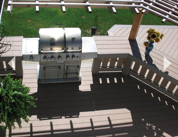 Trex Composite Deck Builder - Ancaster, Hamilton, Burlington, Oakville, Ontario