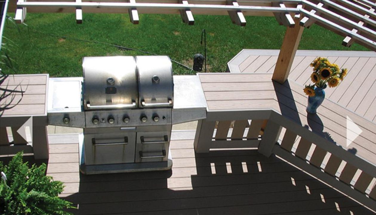 Trex Composite Deck Builder - Ancaster, Hamilton, Burlington, Oakville, Ontario