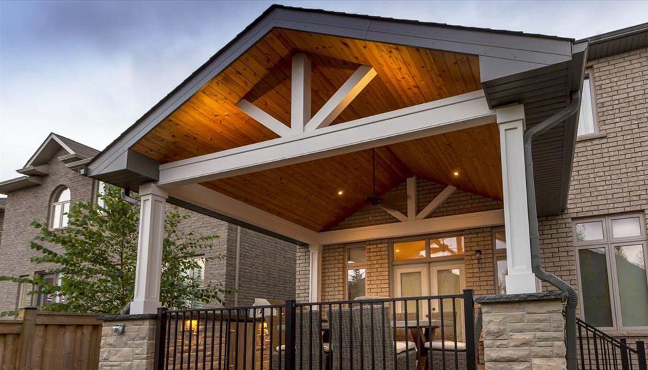 Trex Composite Deck Builder - Burlington, Oakville, Ontario