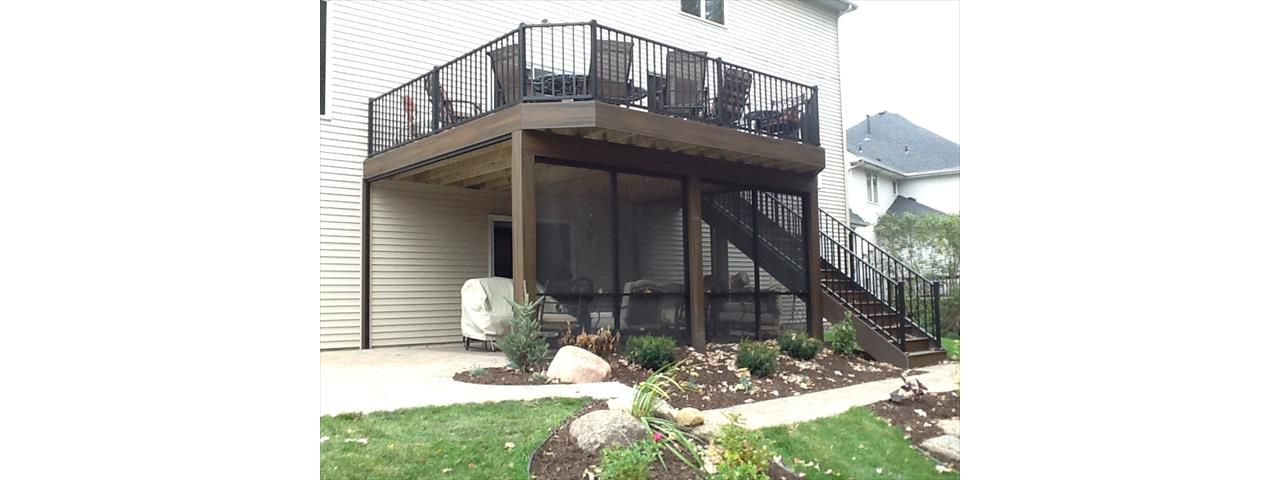 Trex Transcends Spiced Rum Decking &amp; Fascia - Eagan, MN