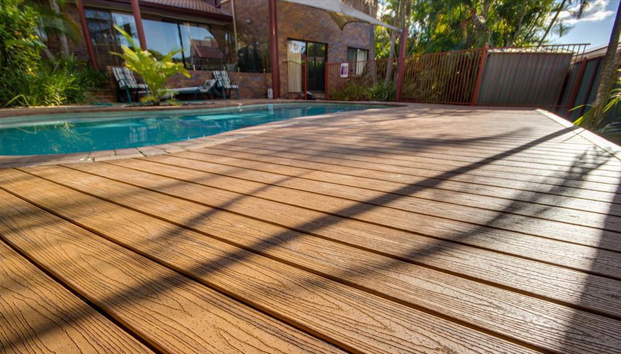 Carindale pool deck