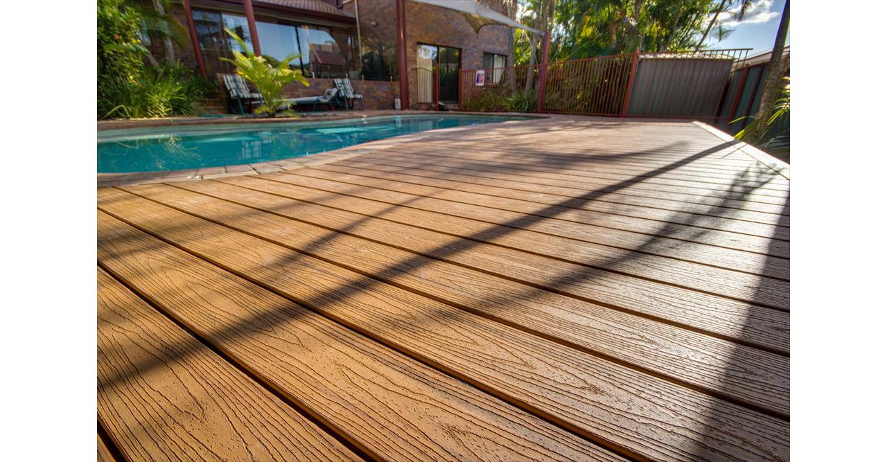 Carindale pool deck