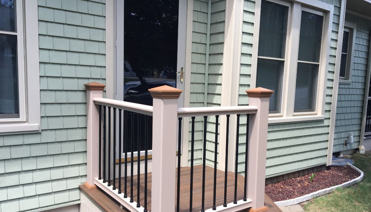 Transcend : Spice Rum Decking