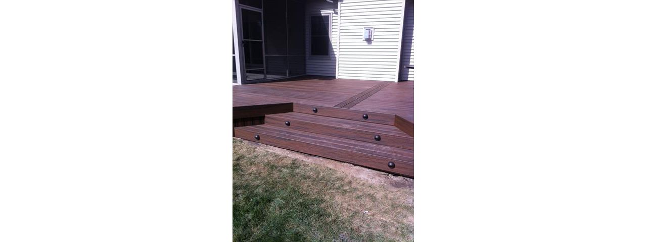 Trex Transcend Spiced Rum Decking