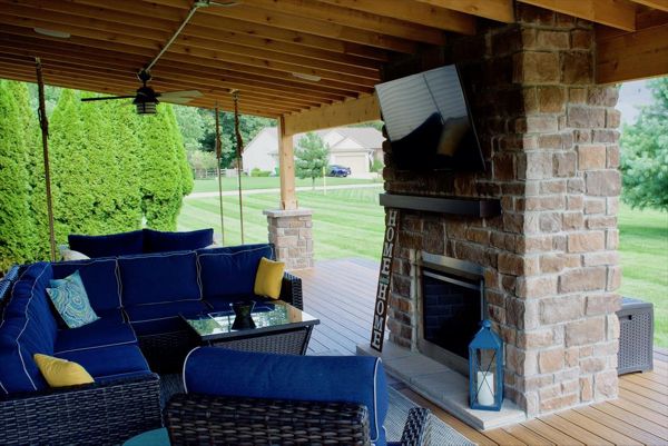 Trex outdoor living area