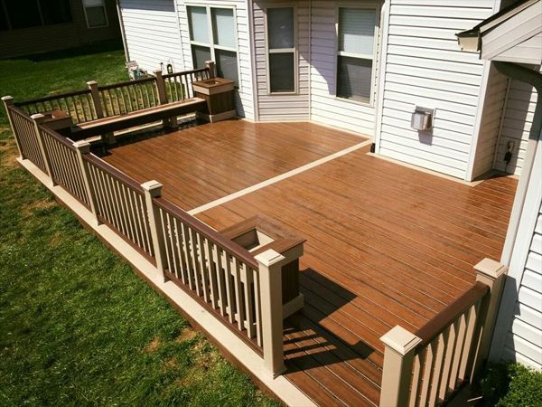 Beautiful contrast of Spiced Rum interior decking with Rope Swing accent