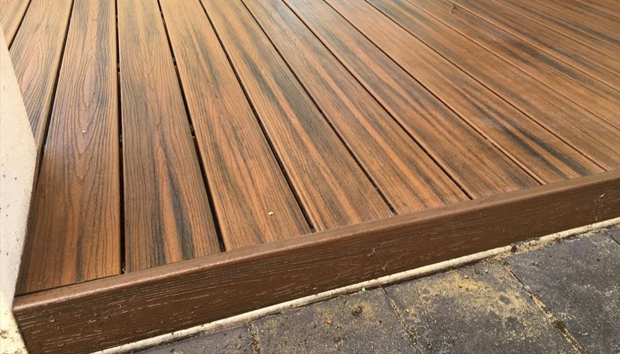 Decking Trex