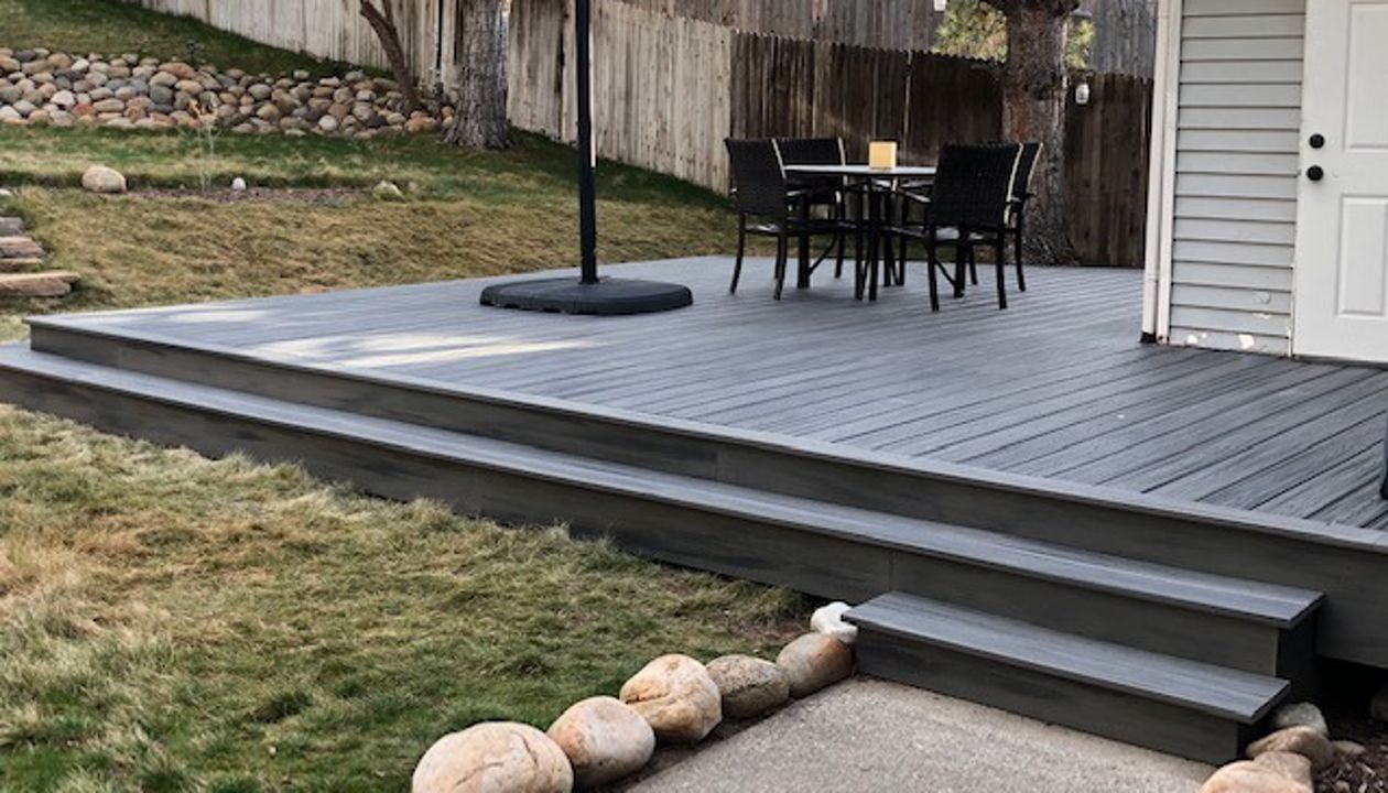 Trex Island Mist is the deck color