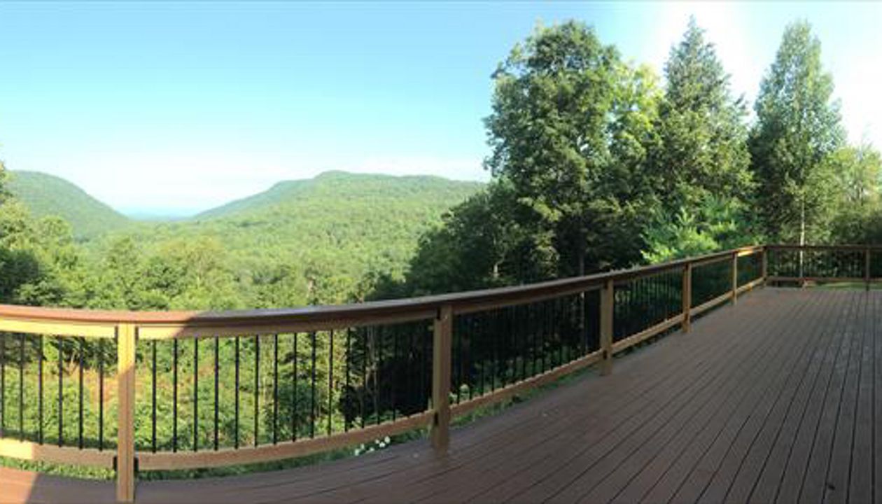 Custom Back Deck with Trex (Panoramic View)