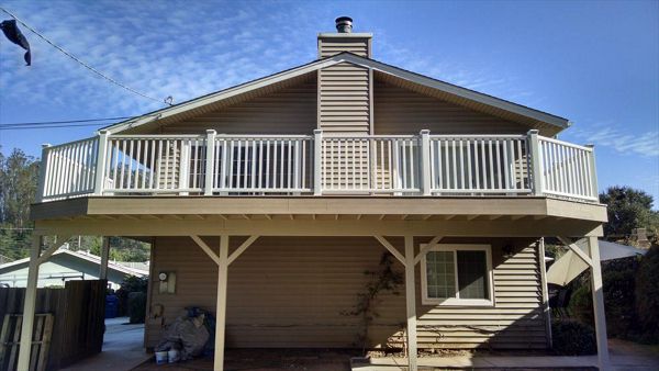 Aptos deck Trex Transcend deck and railing