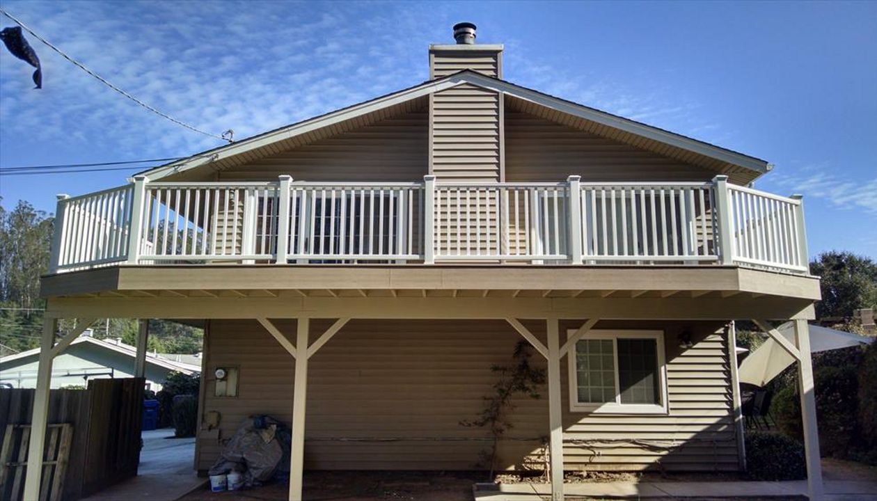 Aptos deck Trex Transcend deck and railing